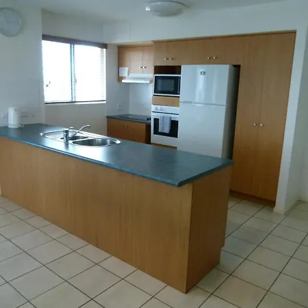 Madison Ocean Breeze Apartments Townsville Exterior photo